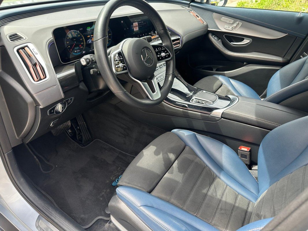 Mercedes-Benz EQC foto 3