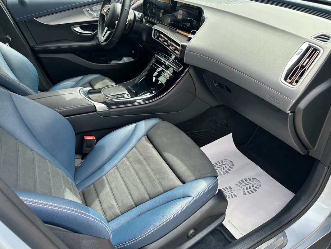 Mercedes-Benz EQC foto 10