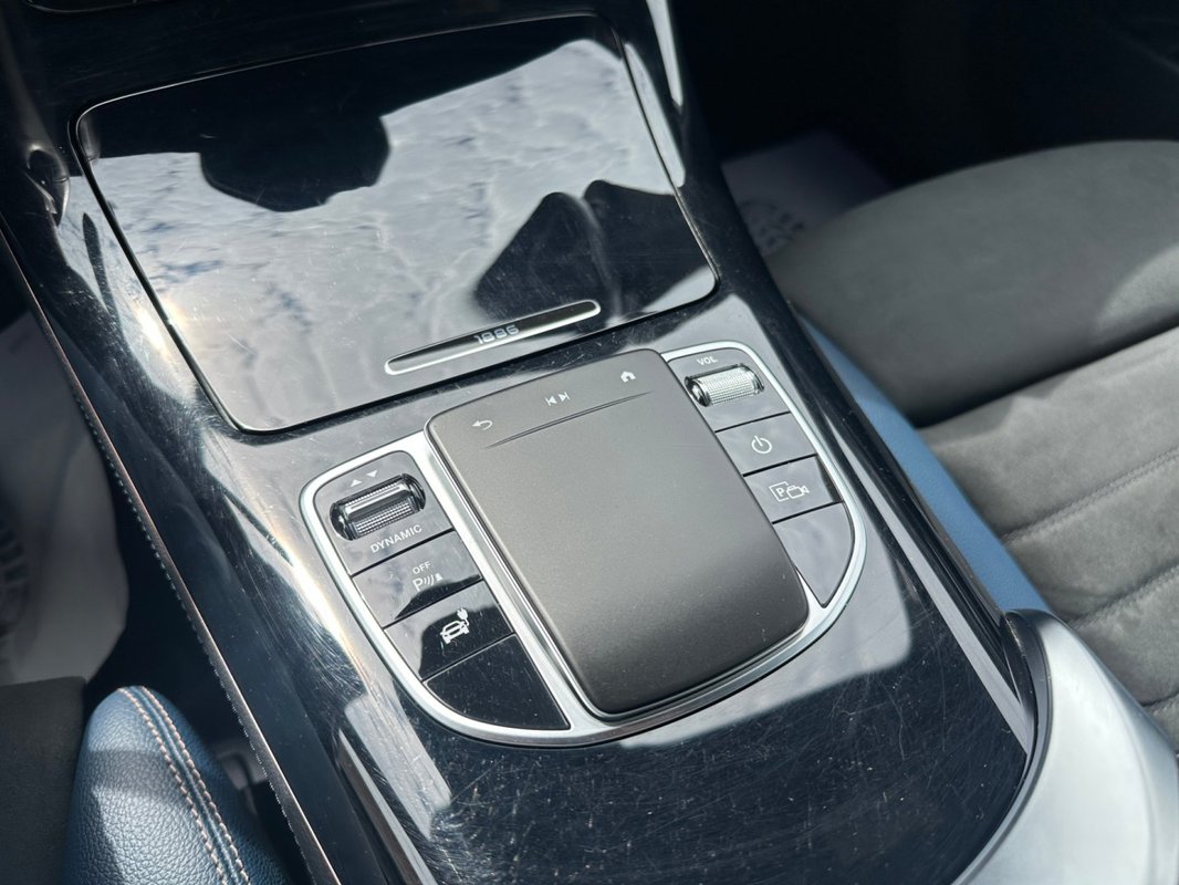 Mercedes-Benz EQC foto 21