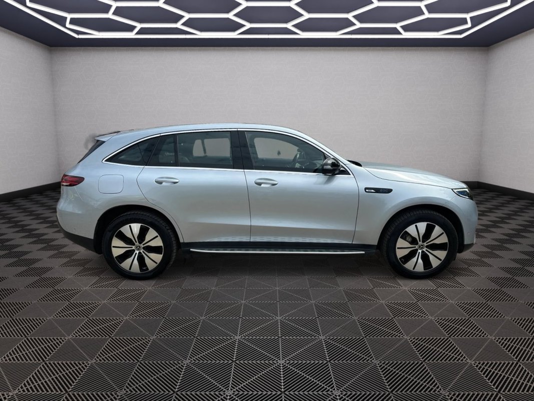 Mercedes-Benz EQC foto 31