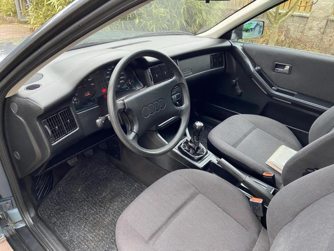 Audi 80 foto 17