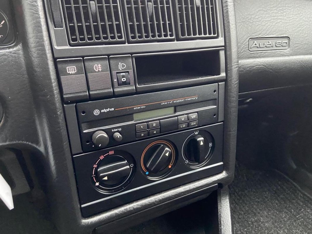 Audi 80 foto 27