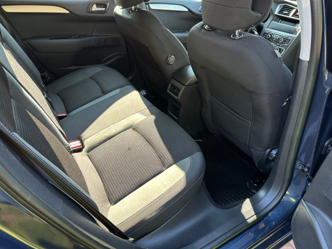 Citroën C4 foto 8