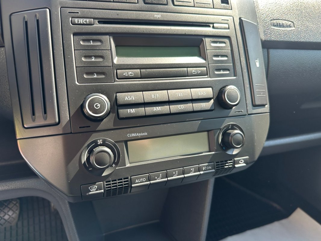 Volkswagen Polo foto 7