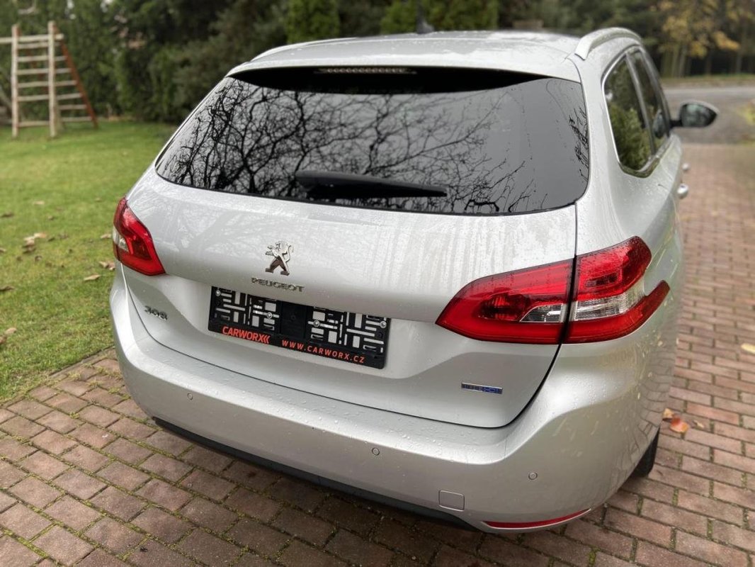 Peugeot 308 foto 6