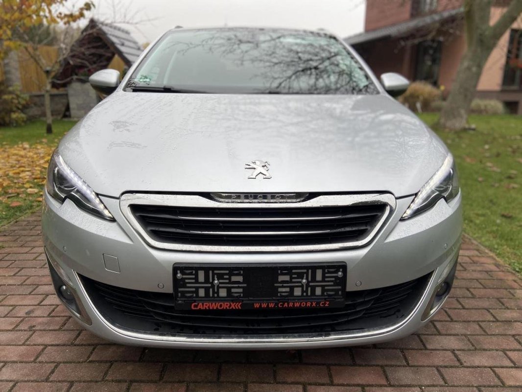 Peugeot 308 foto 12