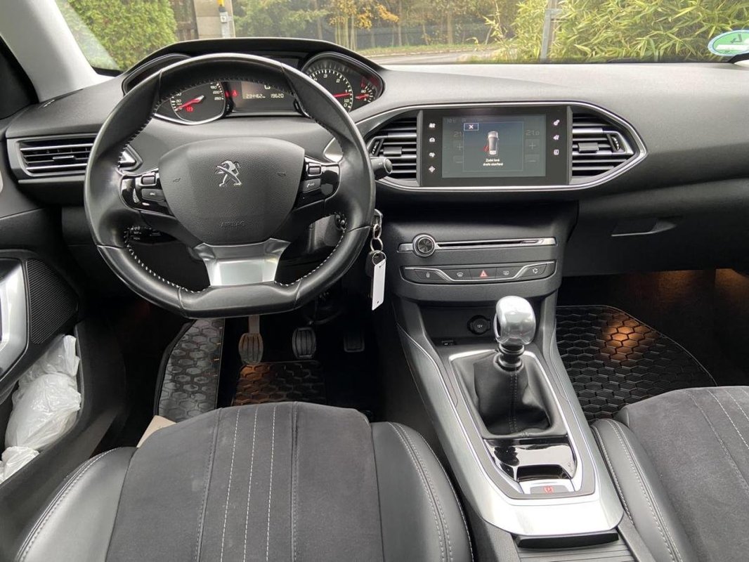 Peugeot 308 foto 14