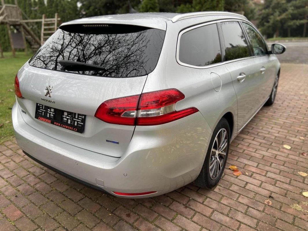 Peugeot 308 foto 30