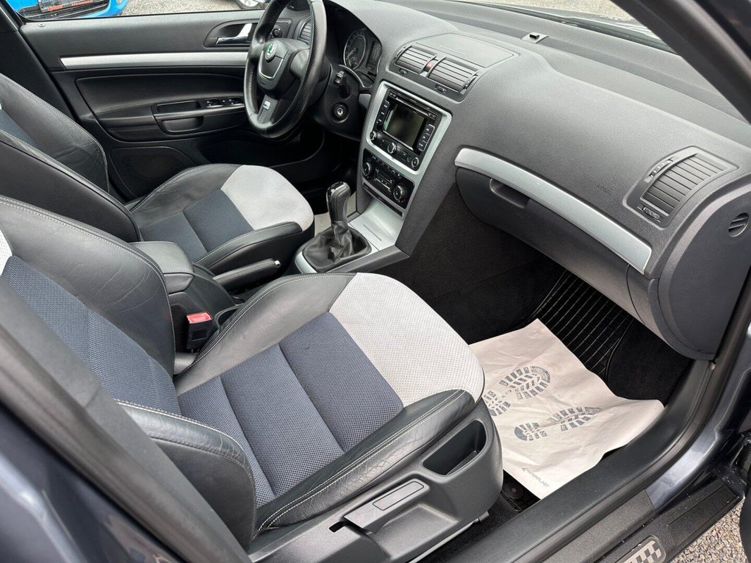 Škoda Octavia foto 7