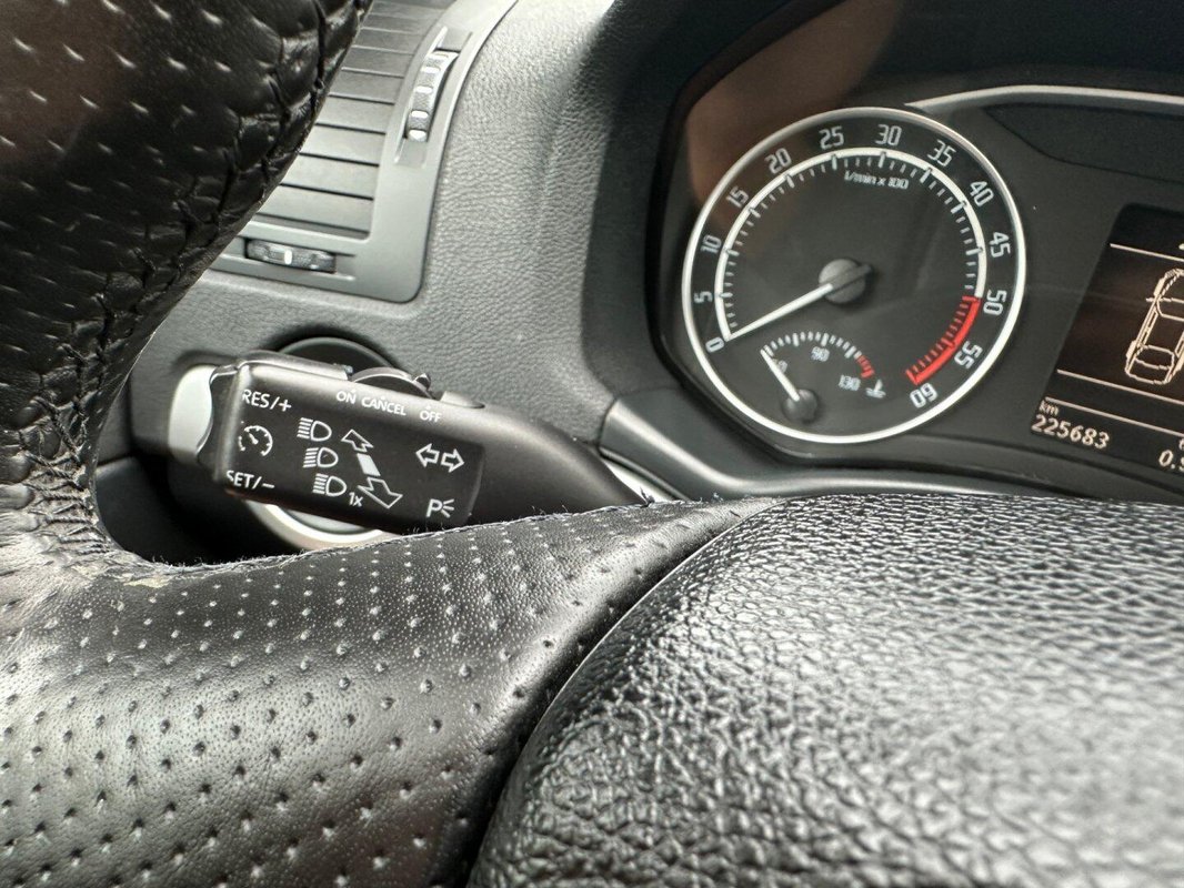 Škoda Octavia foto 10