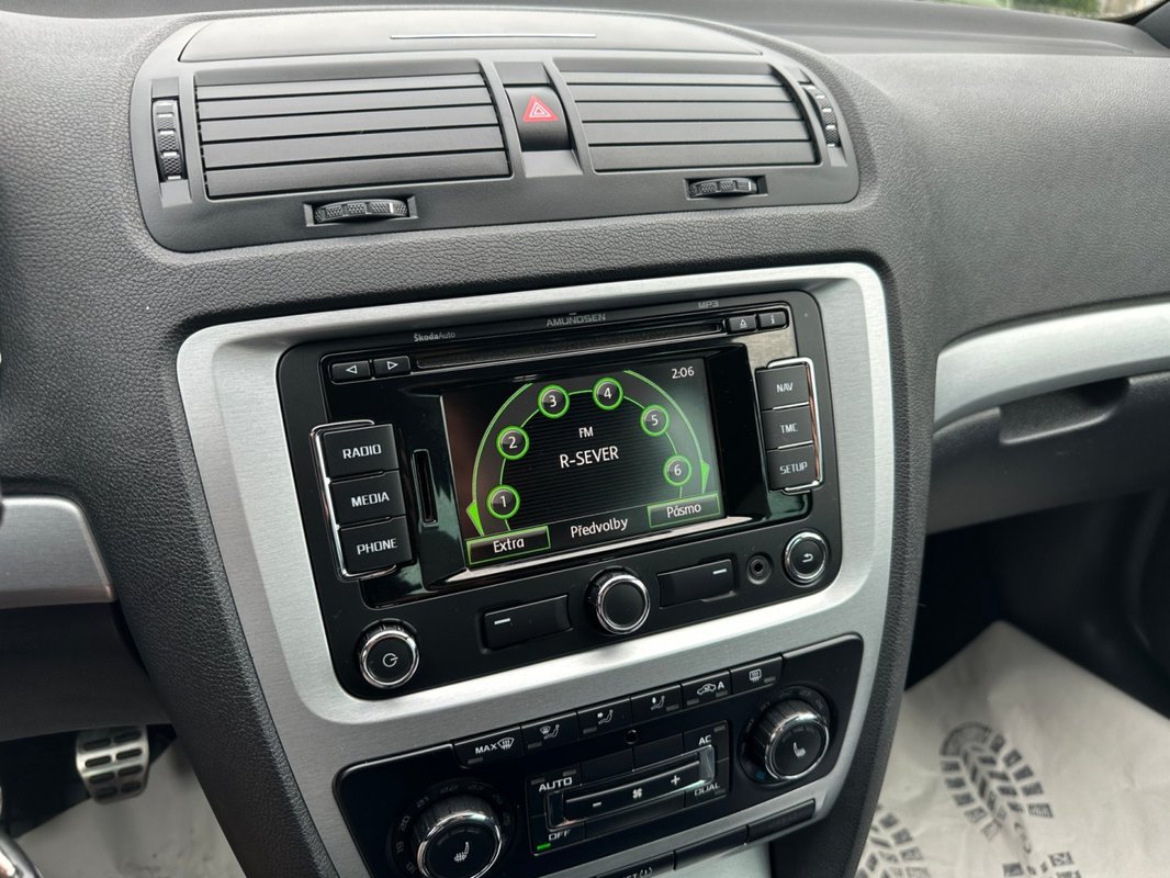Škoda Octavia foto 13