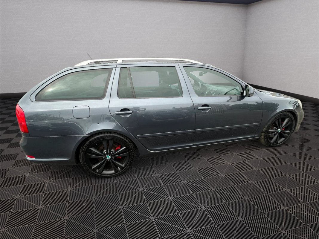 Škoda Octavia foto 31