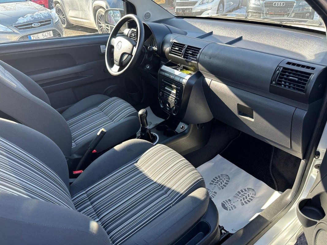 Volkswagen Fox foto 6
