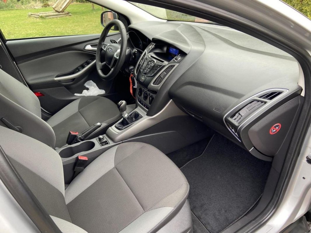 Ford Focus foto 11