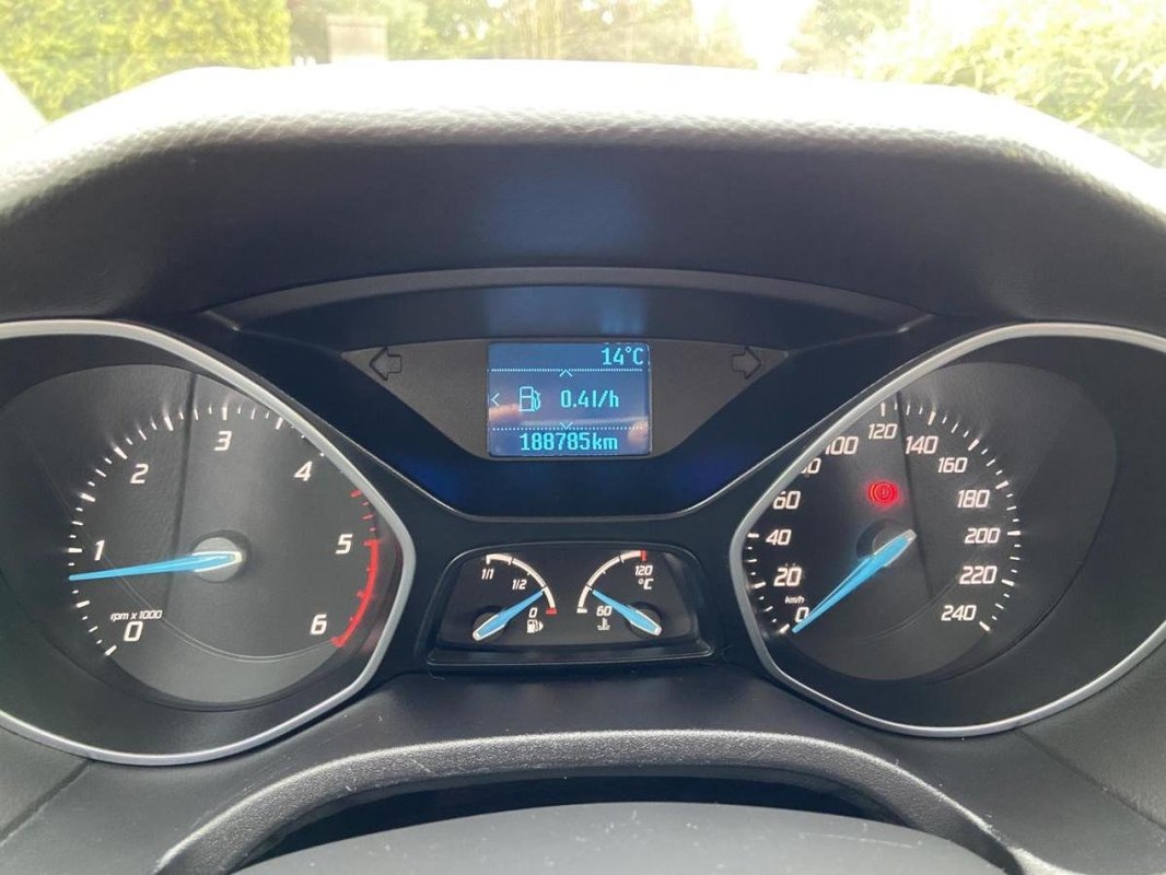 Ford Focus foto 15