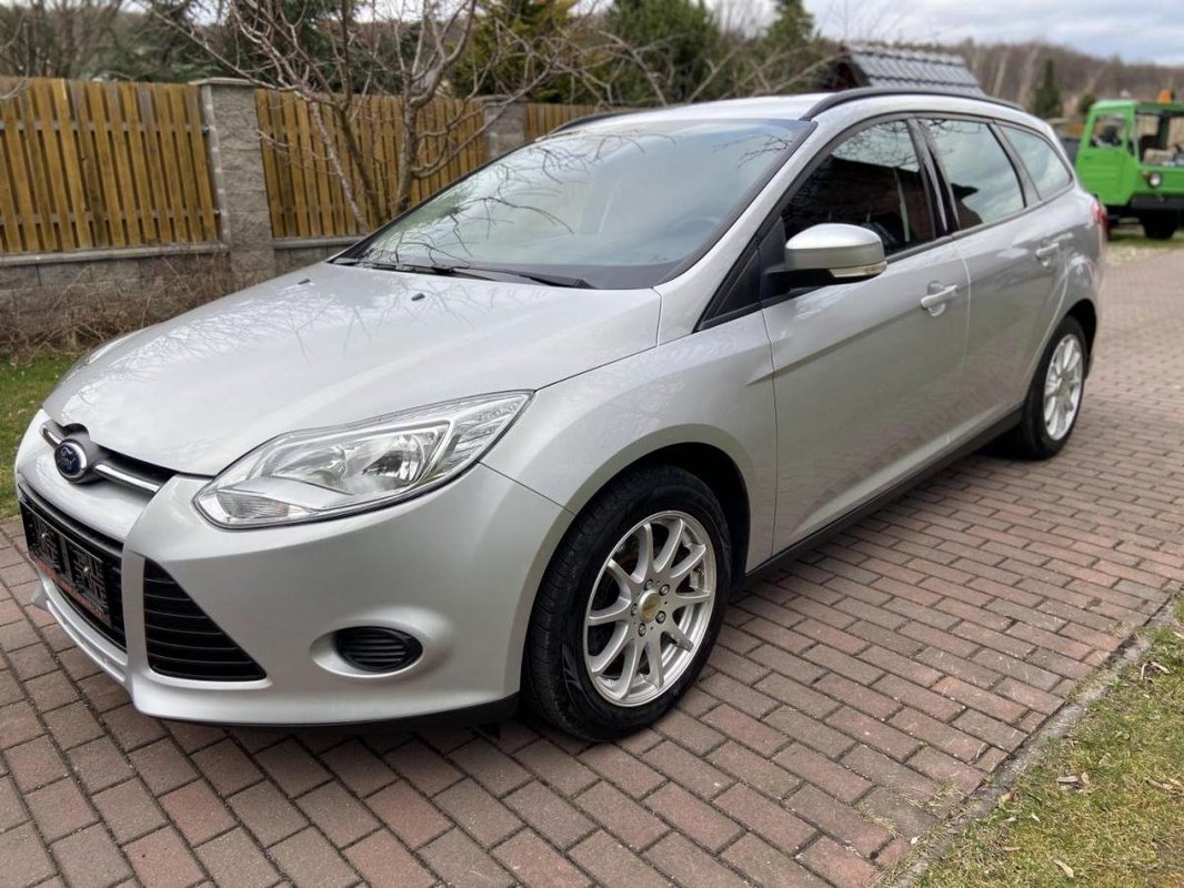 Ford Focus foto 23