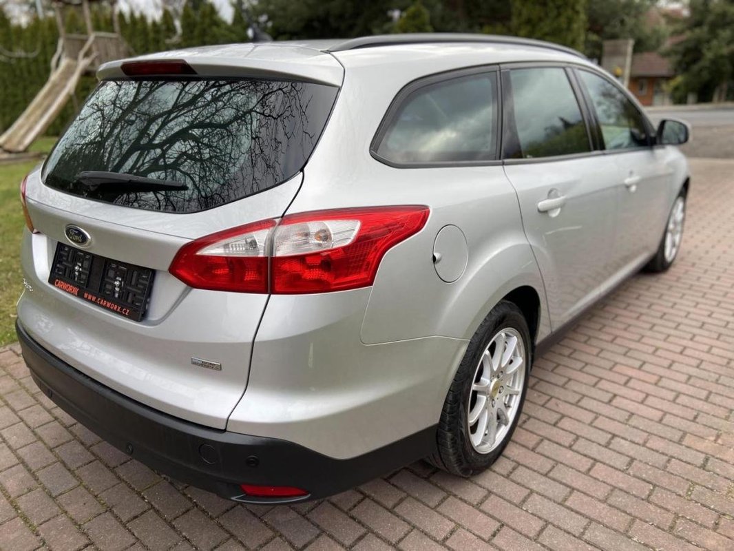 Ford Focus foto 27