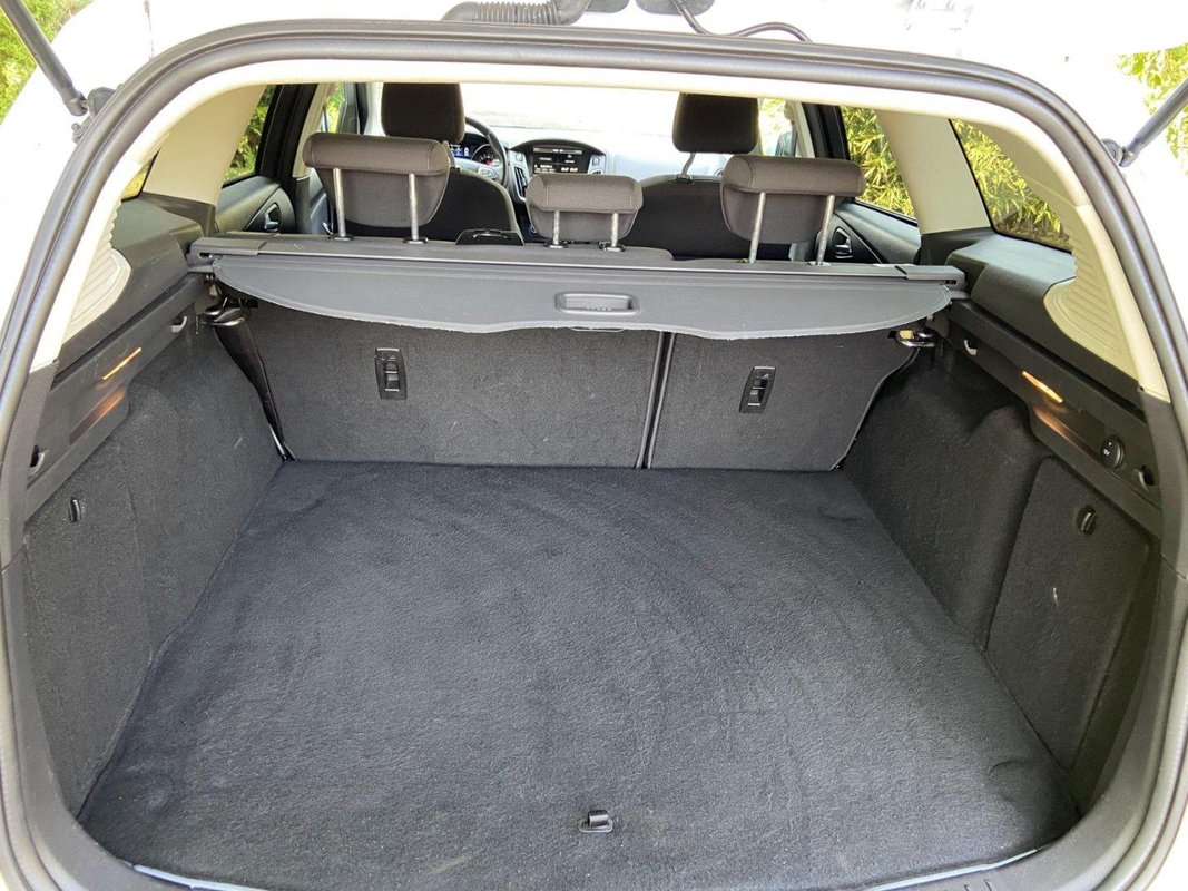 Ford Focus foto 11