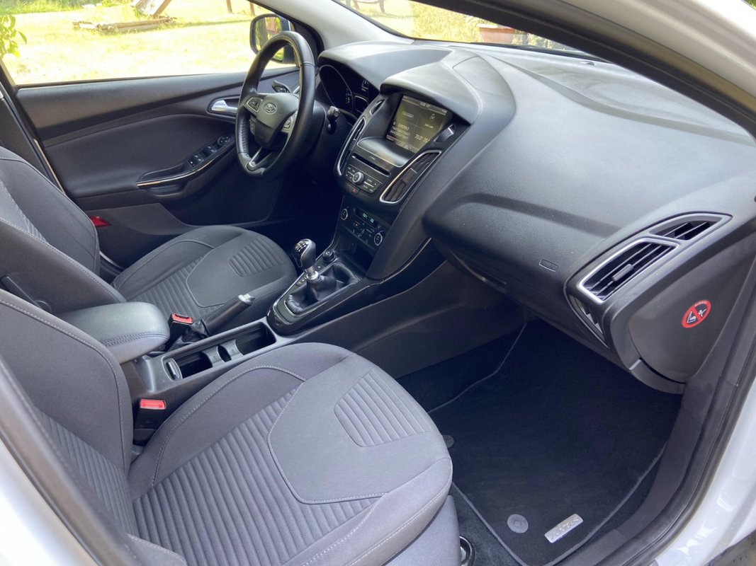 Ford Focus foto 14