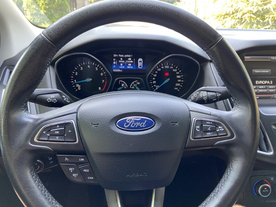 Ford Focus foto 17