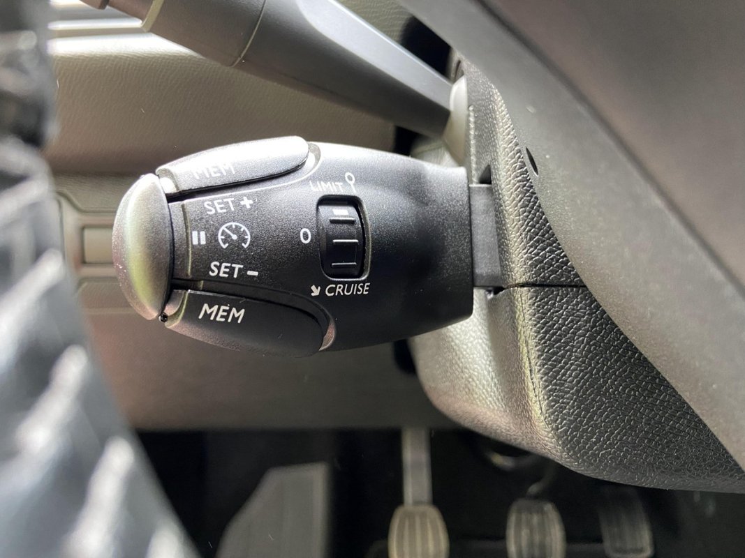 Peugeot 308 foto 20