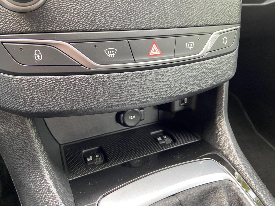 Peugeot 308 foto 27