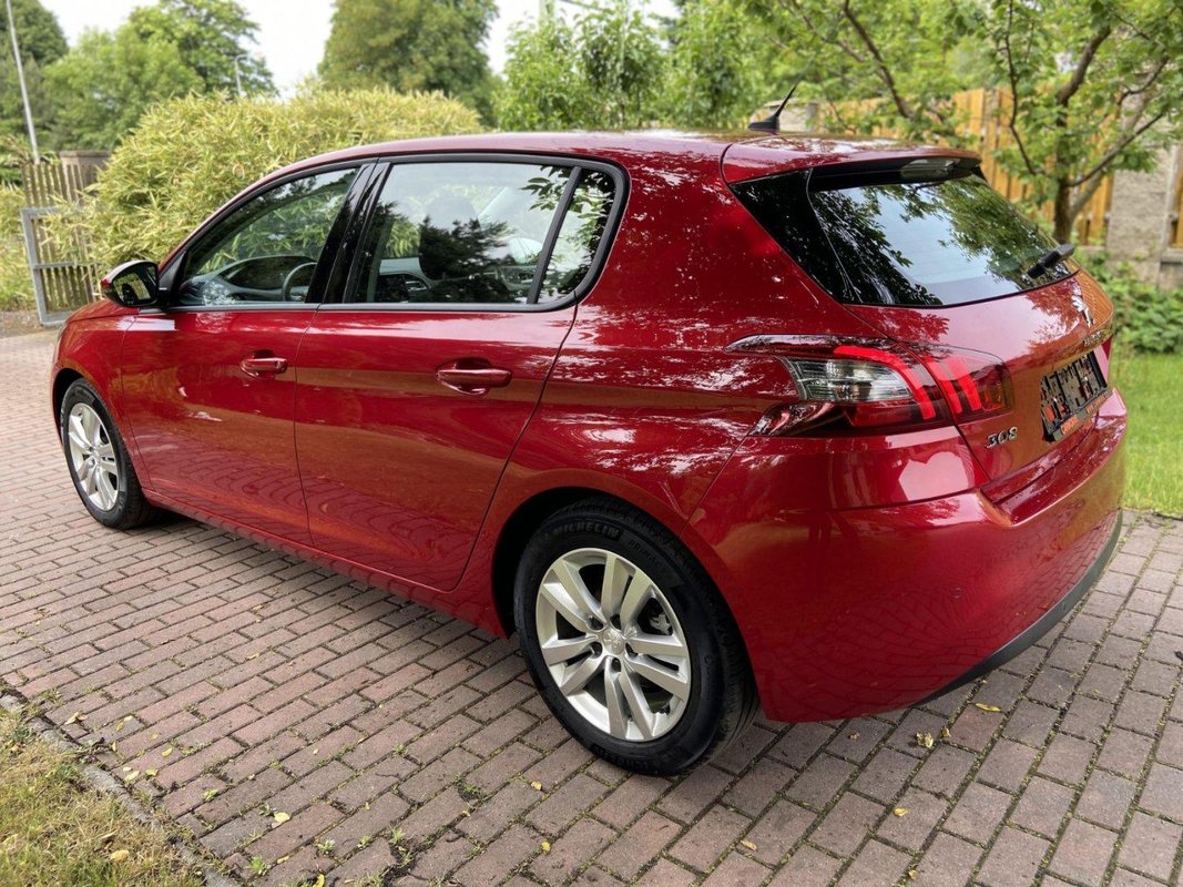 Peugeot 308 foto 32