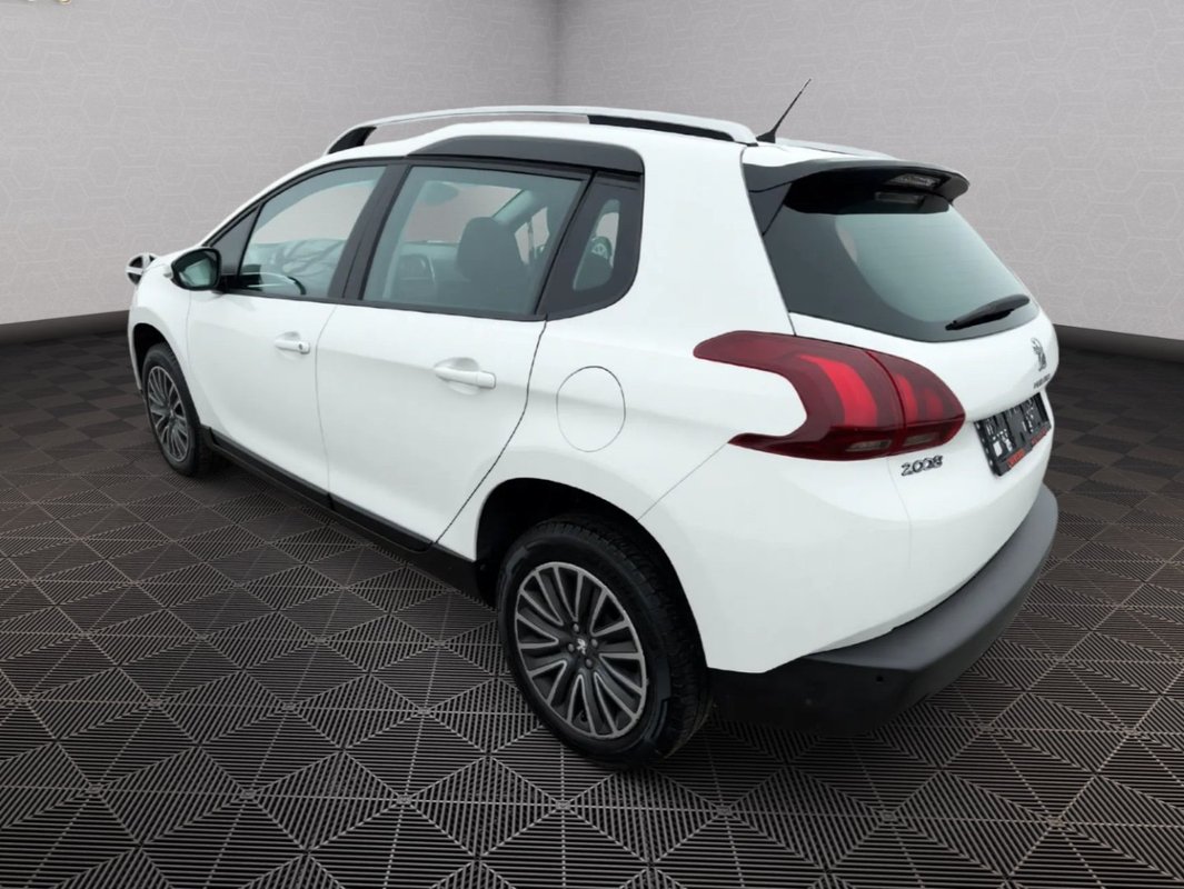 Peugeot 2008 foto 19