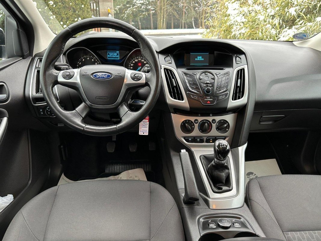 Ford Focus foto 11