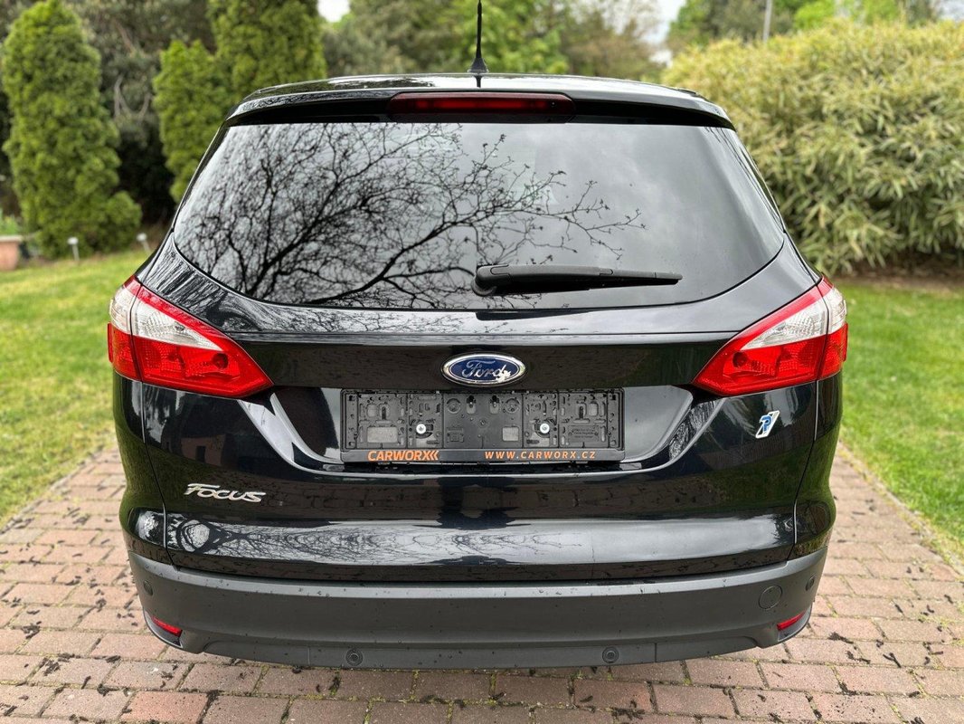 Ford Focus foto 22
