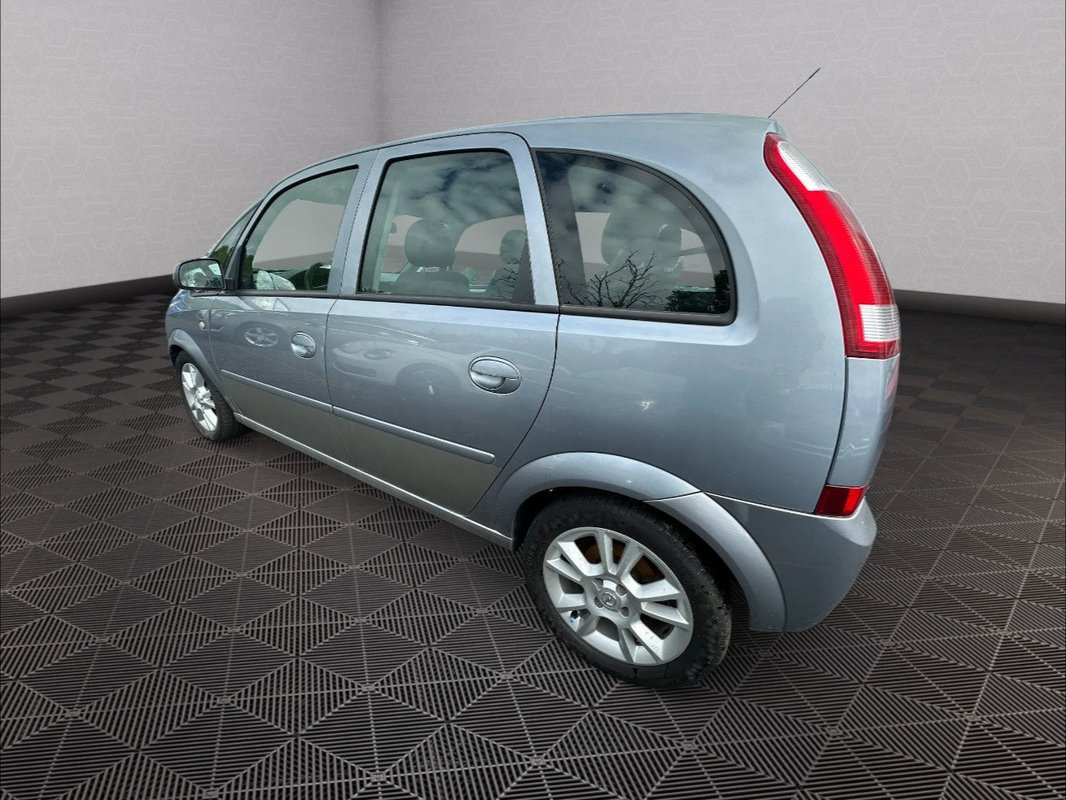 Opel Meriva foto 11