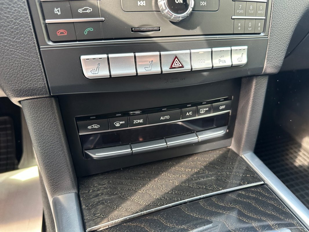 Mercedes-Benz Třídy E foto 14