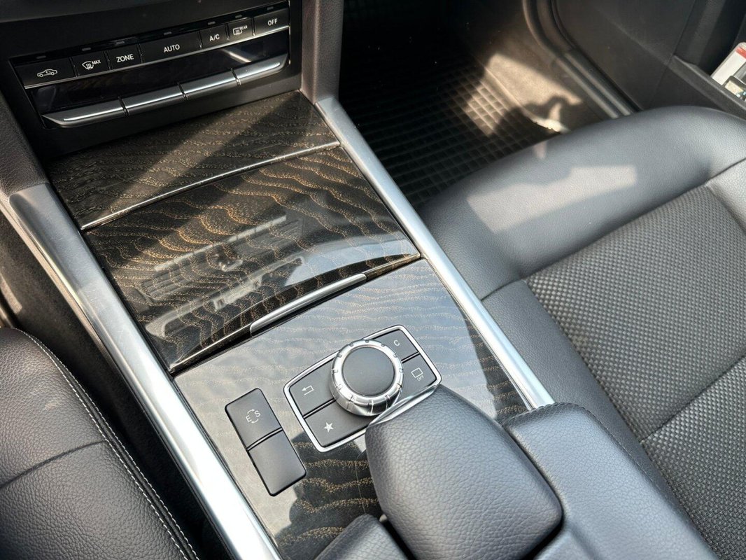 Mercedes-Benz Třídy E foto 15