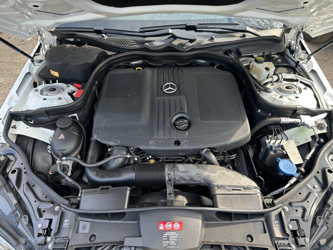 Mercedes-Benz Třídy E foto 16