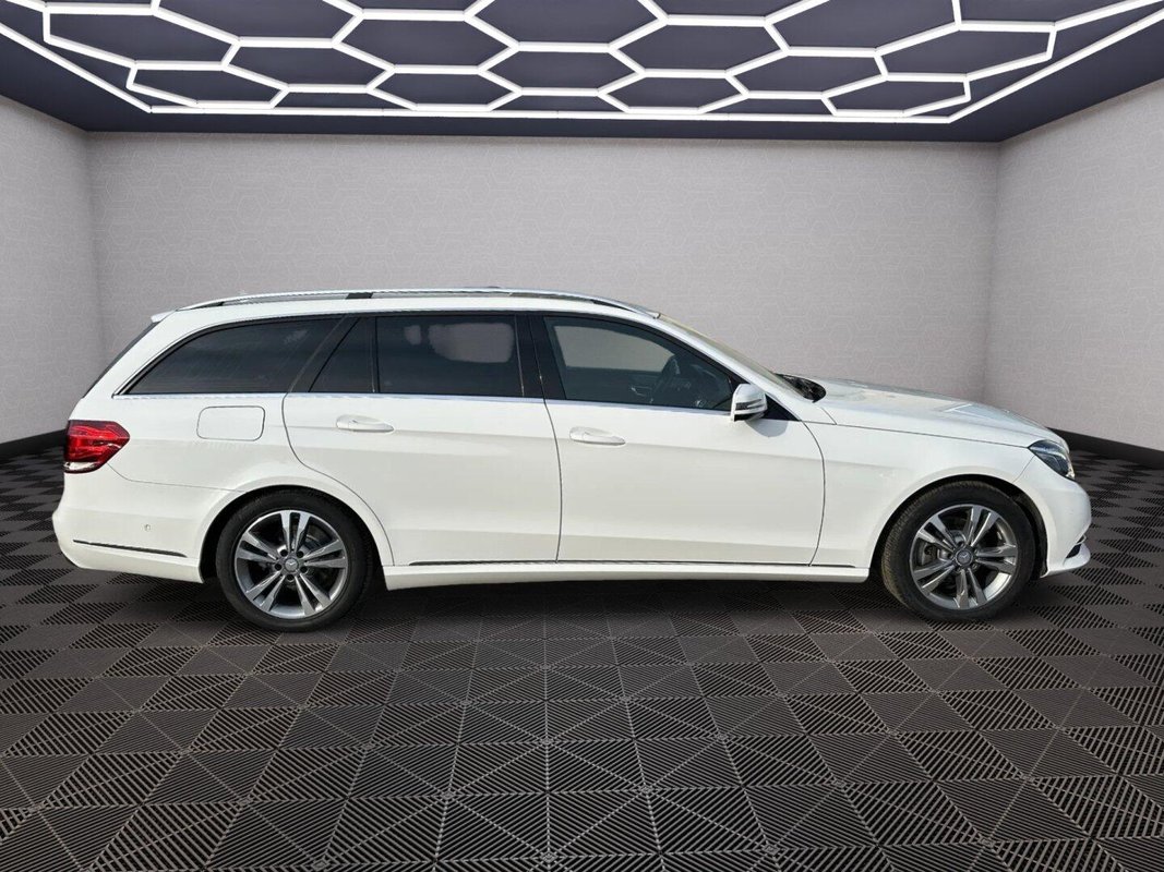 Mercedes-Benz Třídy E foto 24