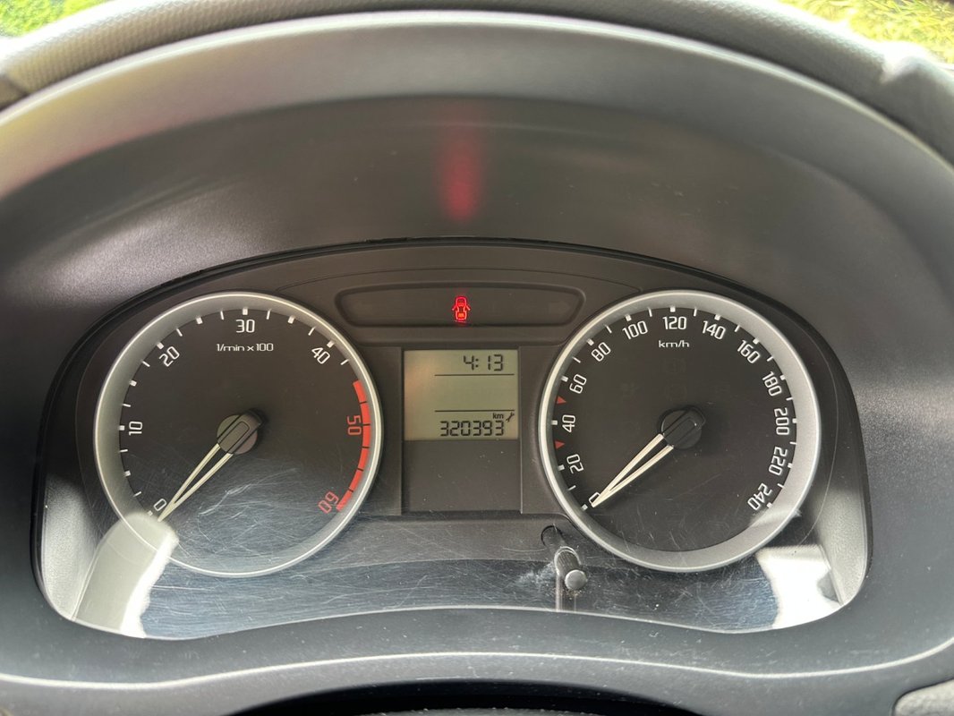 Škoda Fabia foto 11