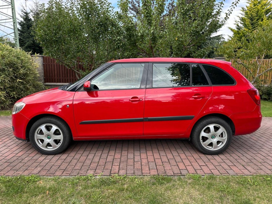 Škoda Fabia foto 30