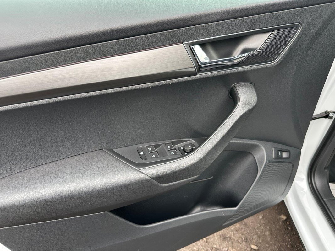 Škoda Karoq foto 4
