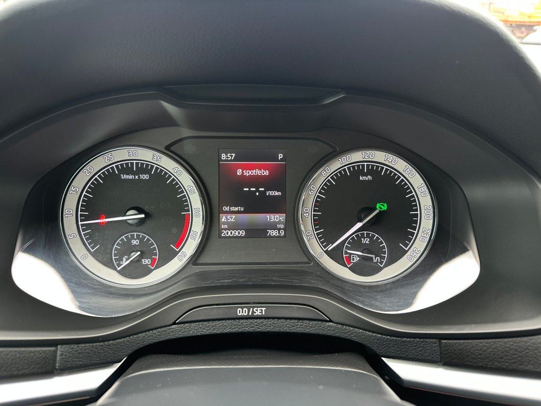 Škoda Karoq foto 18