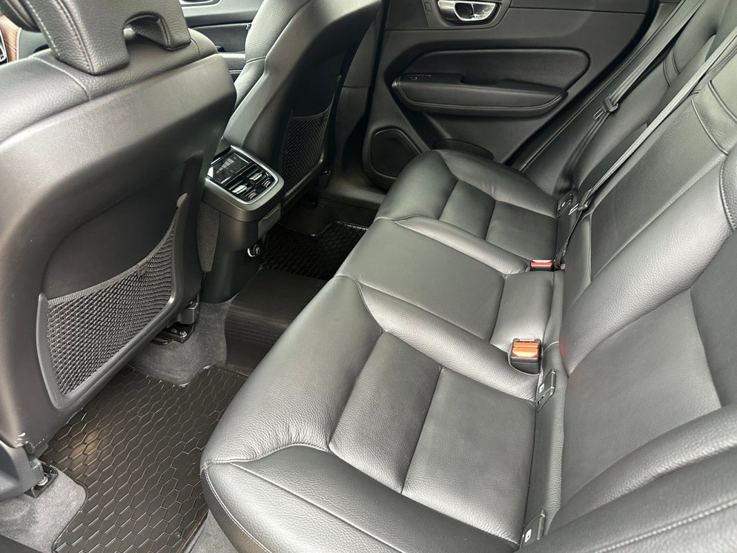 Volvo XC60 foto 4