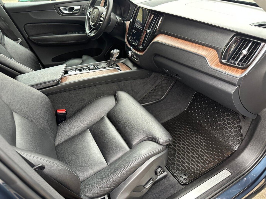 Volvo XC60 foto 6