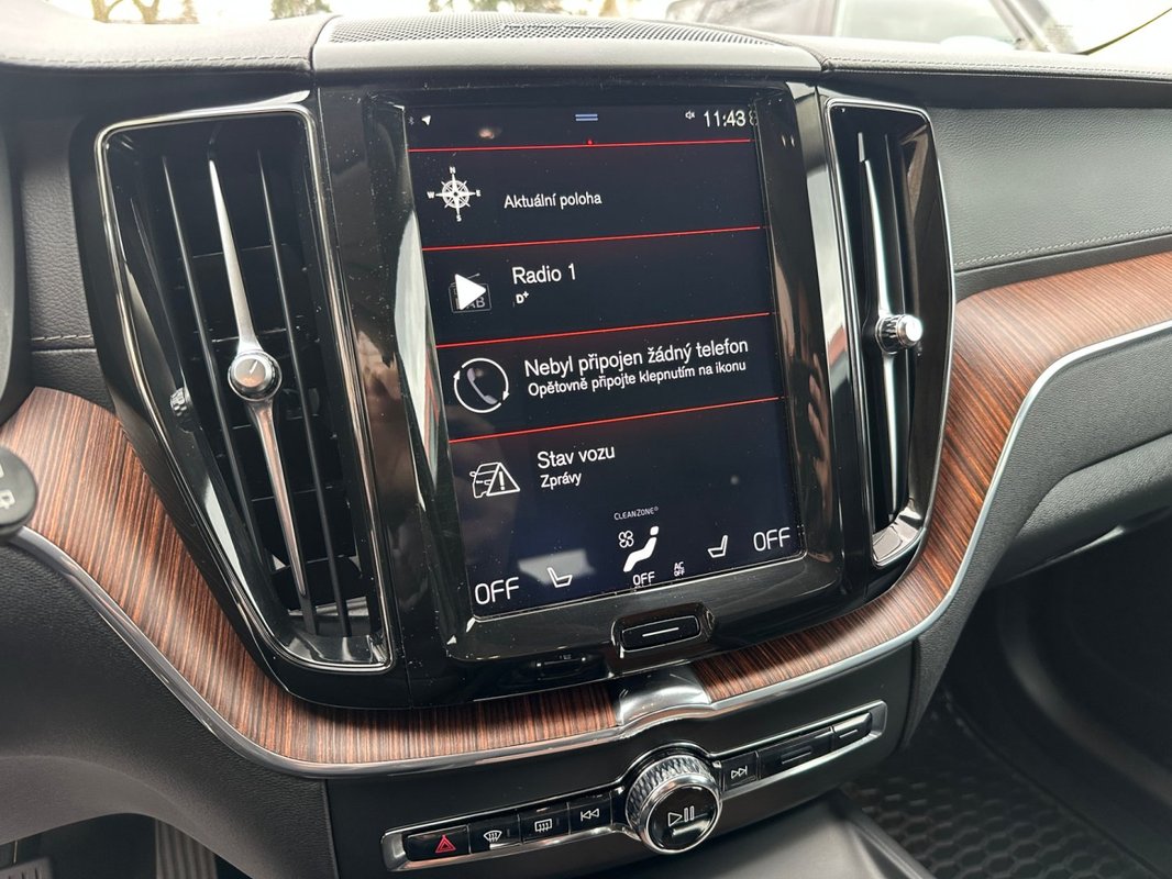 Volvo XC60 foto 10