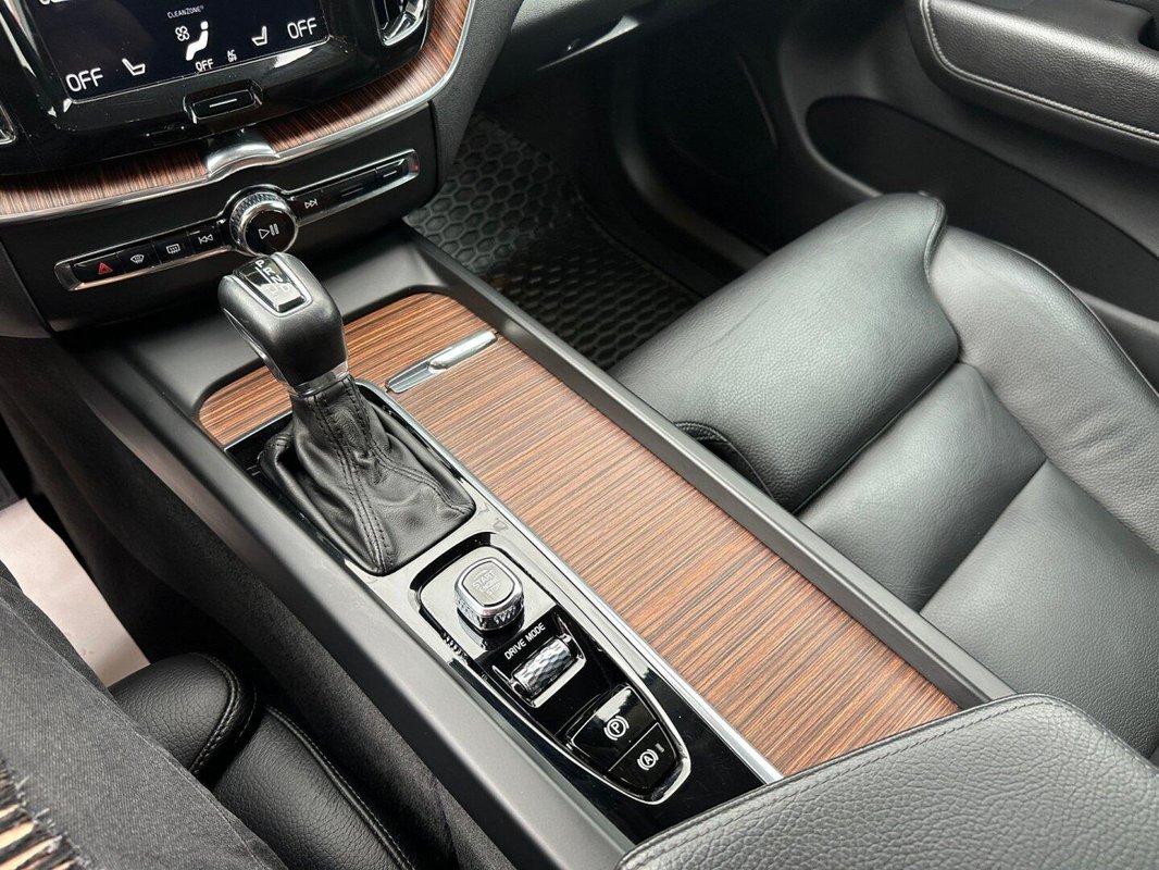 Volvo XC60 foto 11