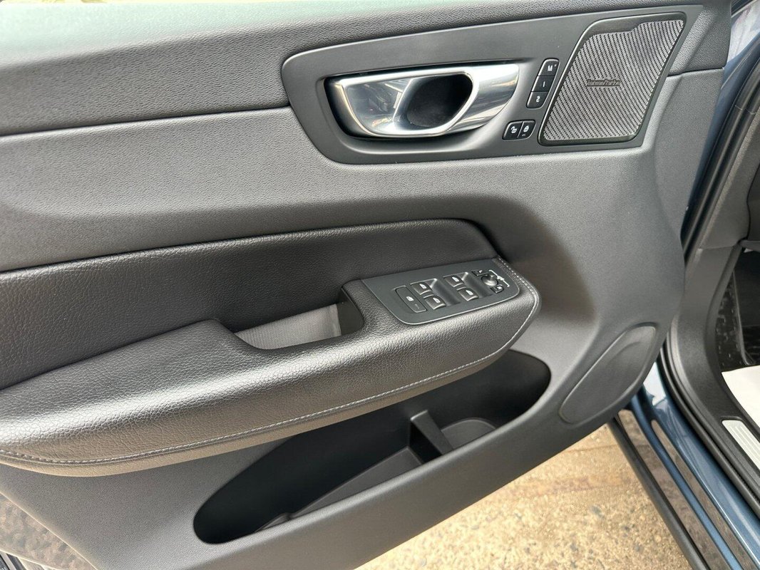Volvo XC60 foto 23