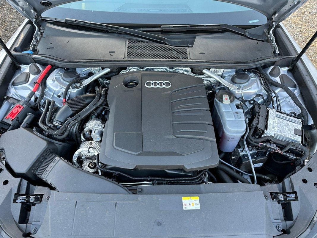 Audi A6 foto 37