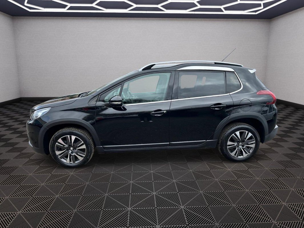 Peugeot 2008 foto 19