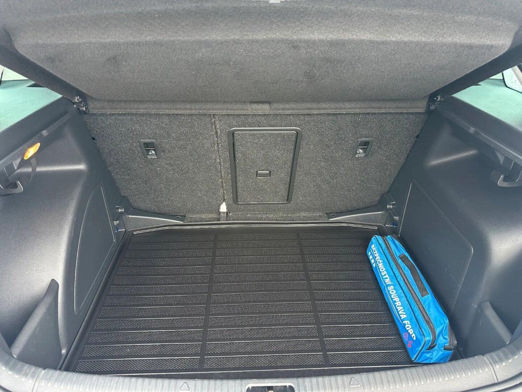 Škoda Rapid foto 4