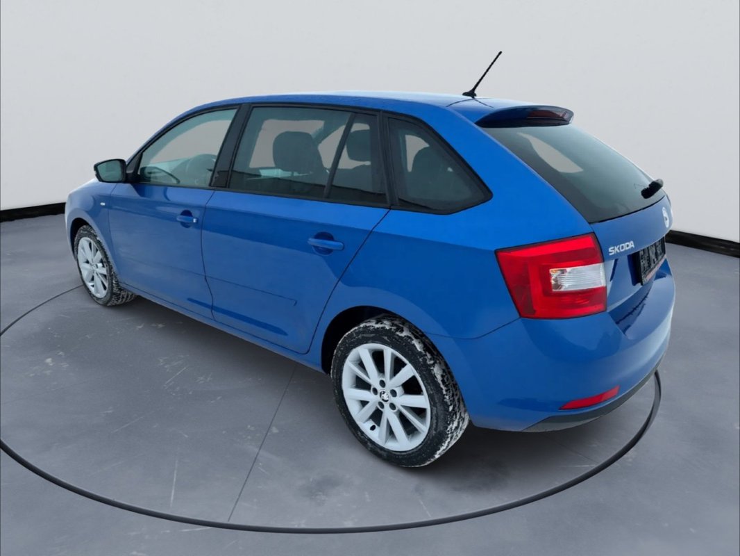 Škoda Rapid foto 15