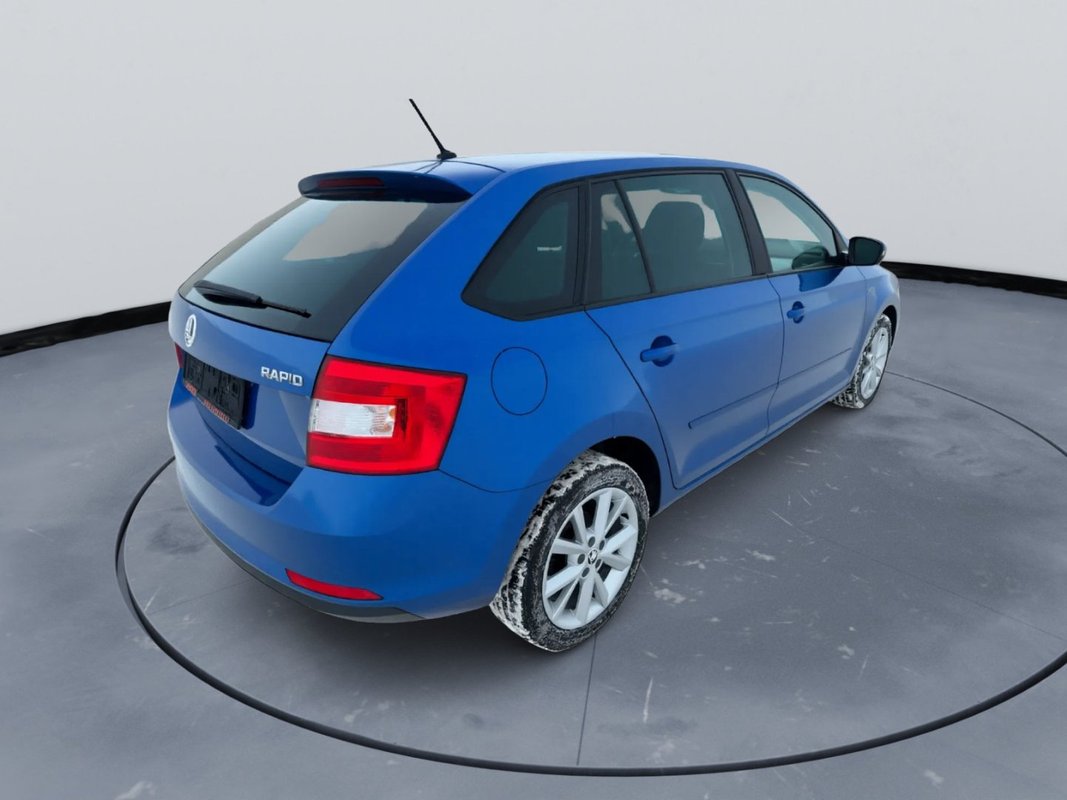 Škoda Rapid foto 17