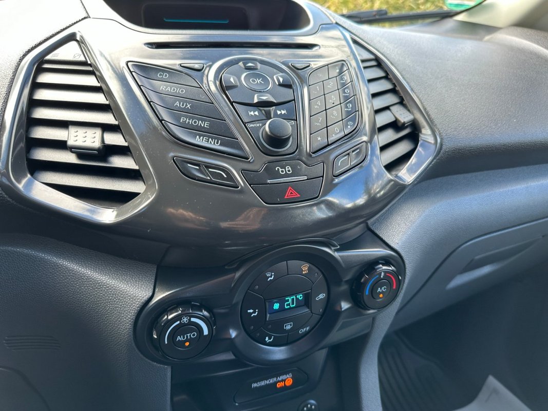 Ford EcoSport foto 16